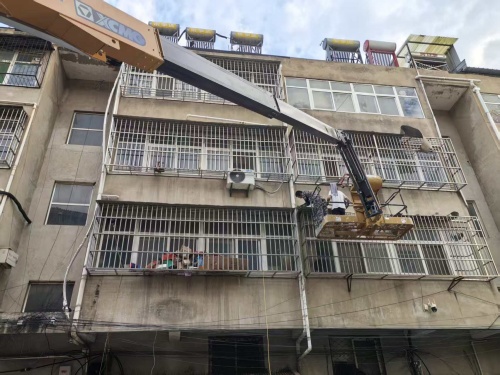 1756525501675072.jpg 徐州高空清洗_副本.jpg